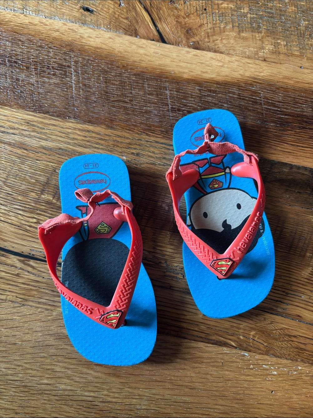 Havaianas Kids Spider-Man Blue Footbed with Red Straps Superman Flip Flops 9c